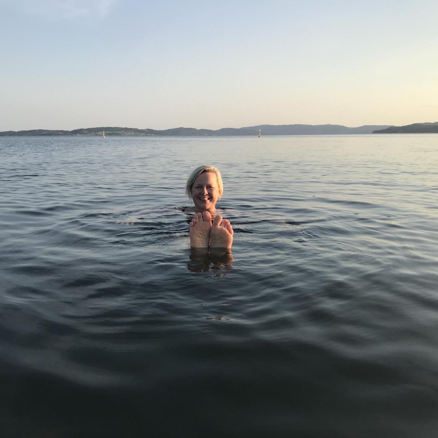 Saga, Et Unikt, Sjarmerende Badehotell Med Fa Rom, Sauna Og Badebrygge - Inderoy Straumen  Zewnętrze zdjęcie