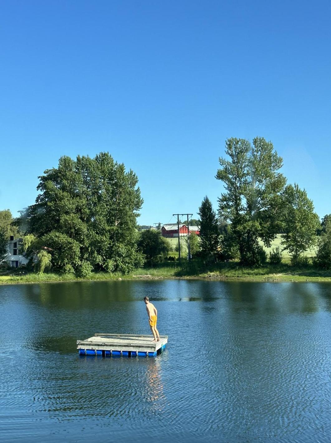 Saga, Et Unikt, Sjarmerende Badehotell Med Fa Rom, Sauna Og Badebrygge - Inderoy Straumen  Zewnętrze zdjęcie